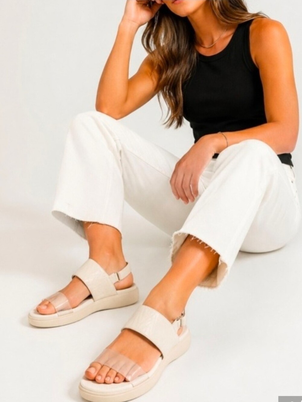 NWOT Vionic Karleen Women's White Wedge Platform Sandal Size 5 M